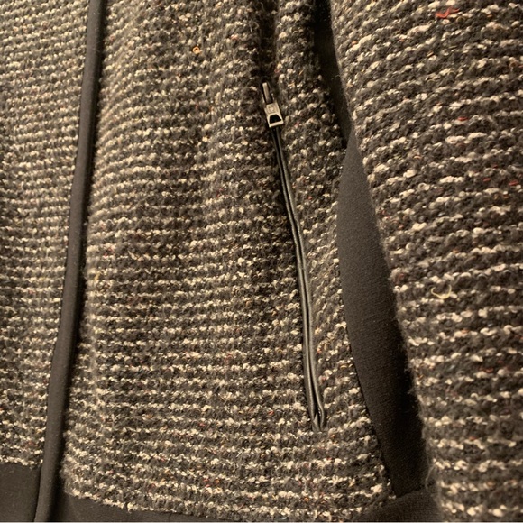 Liz Claiborne Zip Jacket in Size L - Picture 6 of 13